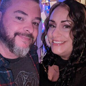 Meet your Posher, Cynthia